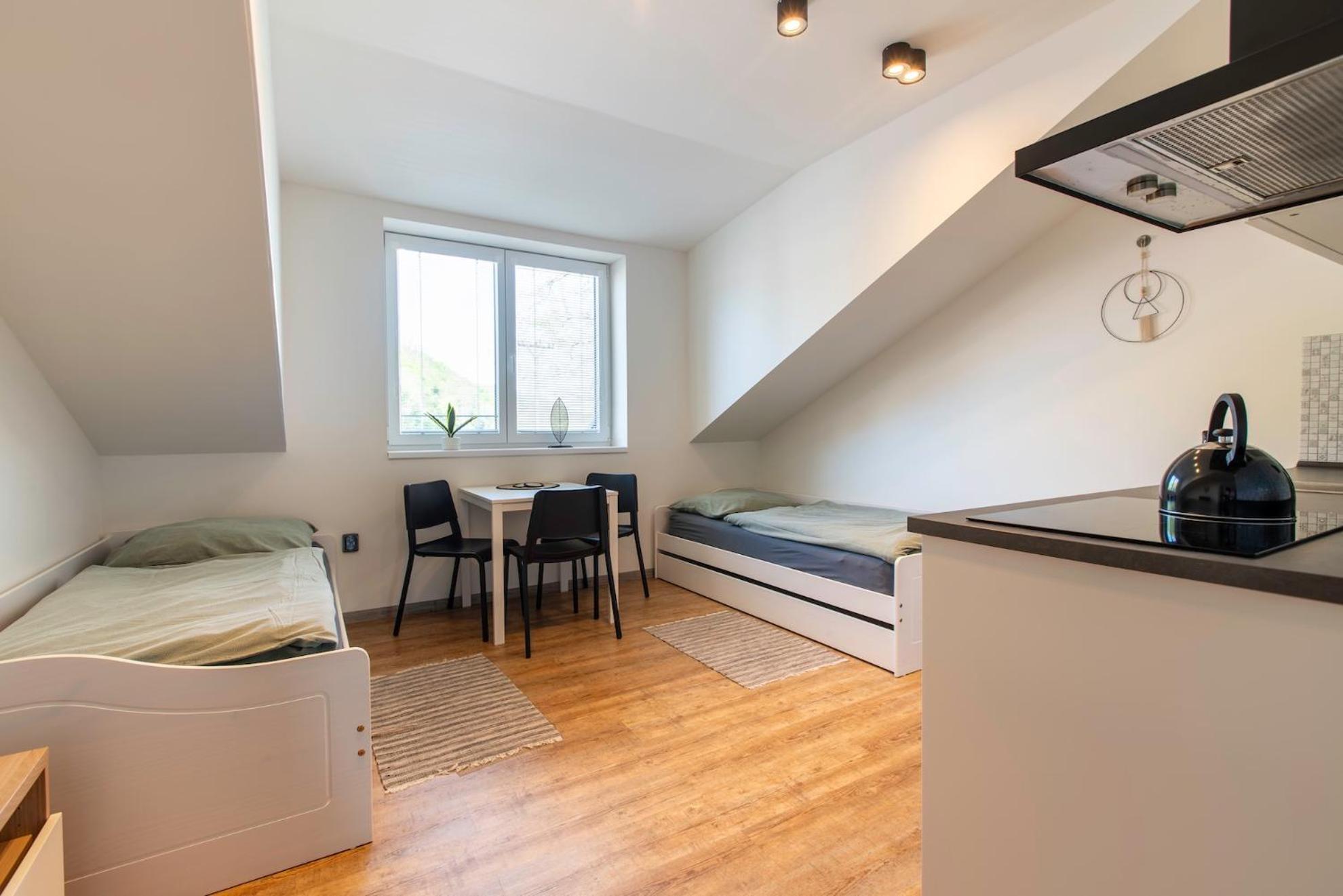 Restaurace Hotel Praha Nizbor ภายนอก รูปภาพ