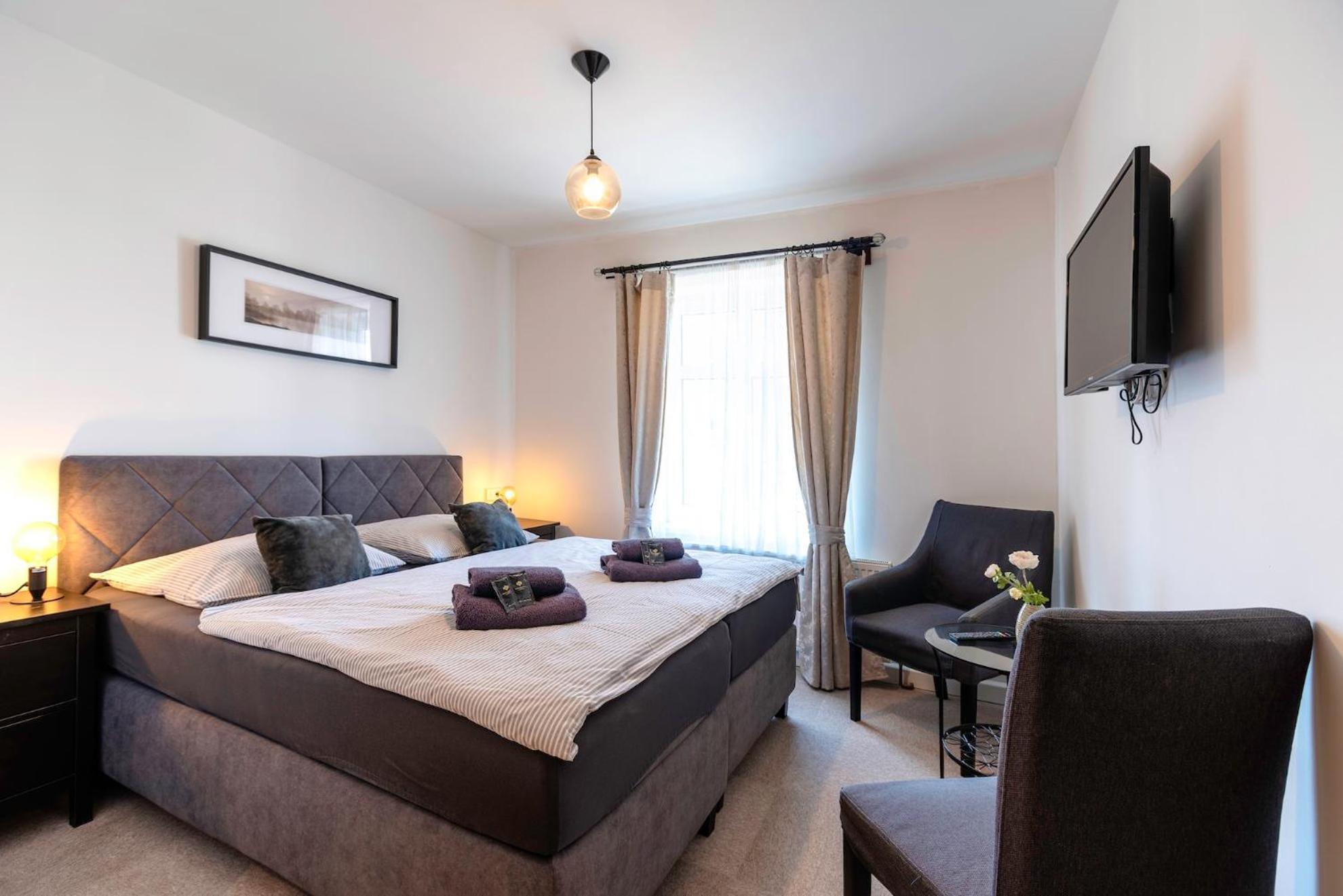 Restaurace Hotel Praha Nizbor ภายนอก รูปภาพ