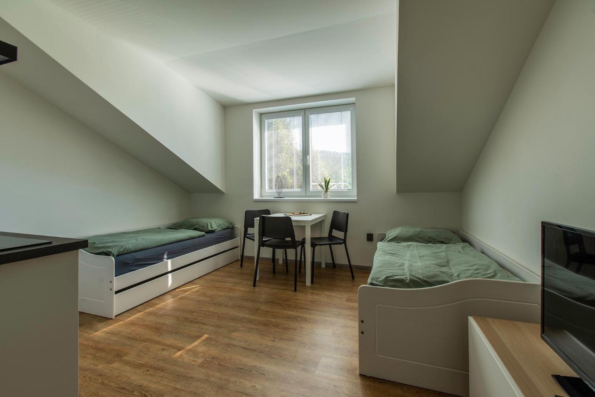 Restaurace Hotel Praha Nizbor ภายนอก รูปภาพ